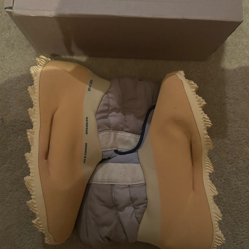 Adidas Yeezy Knit Runner Boot “Sulfur”